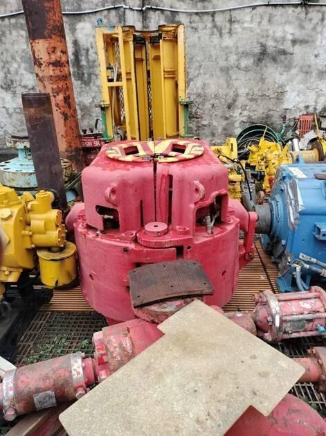 Varco Varco Spider Set with Elevator + Slip 14 inch Capacity 500 Ton SL — refurbished oilfield, rig & drill-ship machinery thumbnail 8